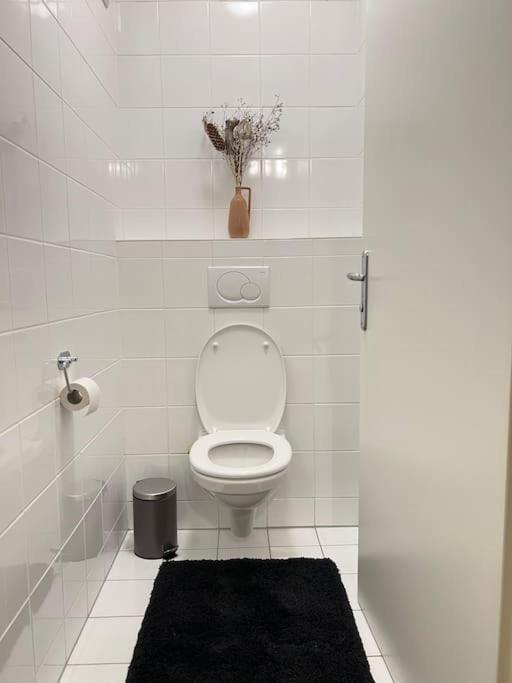 3-Room Vienna Centrale Suite Exterior photo